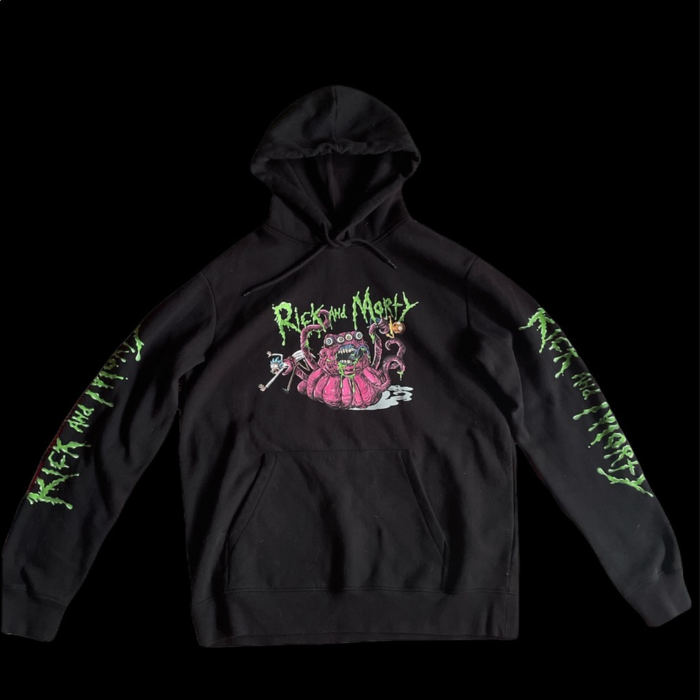 Black/Rick and Morty H&M hoodie